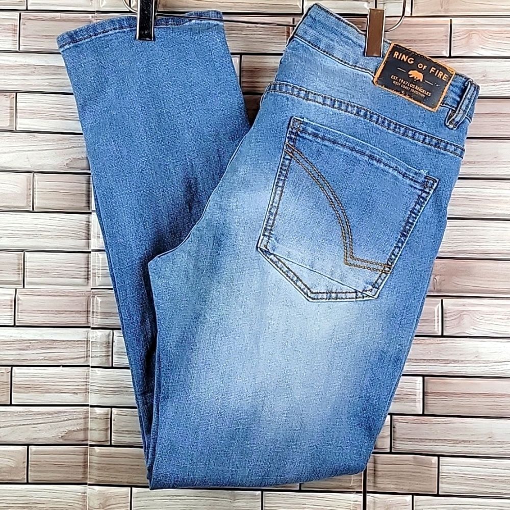 Ring of fire distressed jeans Size 32